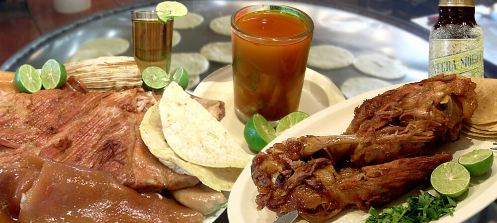 Las mejores carnitas  con tortillas hechas a mano… Se te antojan?